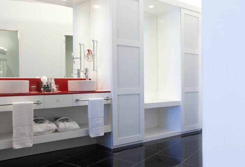 غرفة بريميوم, Porta Fira 4 Sup