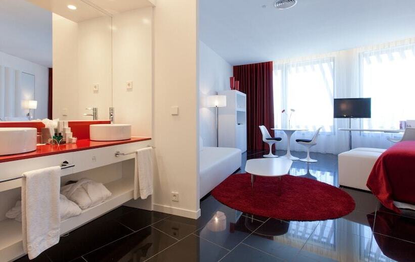 غرفة بريميوم, Porta Fira 4 Sup