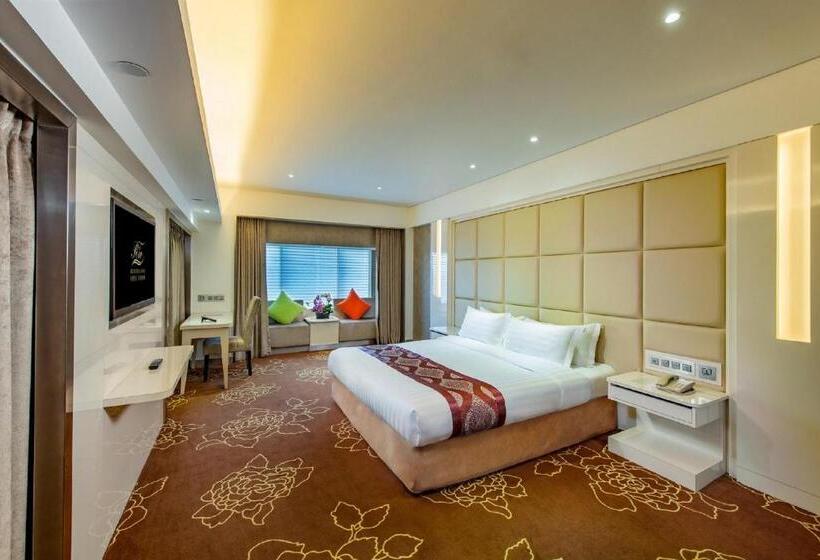 اتاق لوکس, Rio