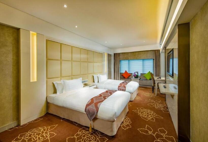 اتاق لوکس, Rio