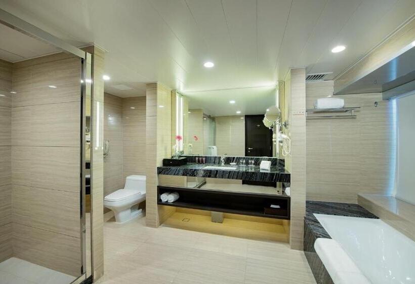 اتاق خانوادگی, Rio