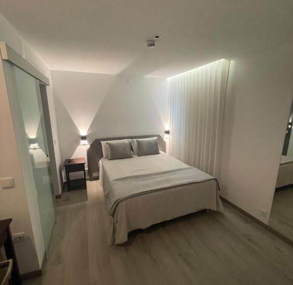 חדר סטנדרט יחיד, Sra Da Conceicao