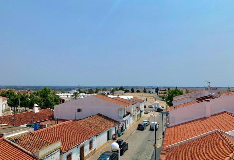 Quarto Superior Cama King, Vila Verde
