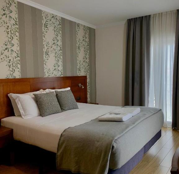 Quarto Superior Cama King, Vila Verde