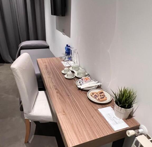 غرفة قياسية ثلاثية, Villa Chiara Taormina