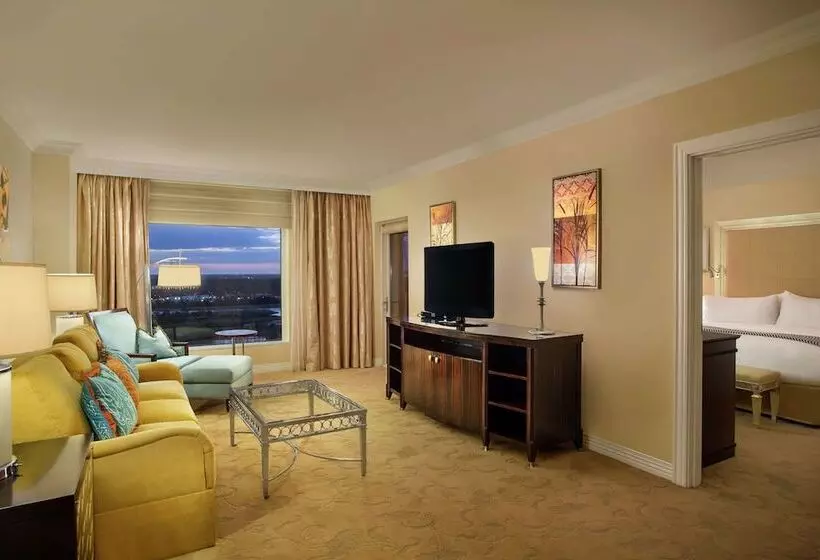 デラックススイート ビュー付き, Waldorf Astoria Orlando   An Official Walt Disney World®