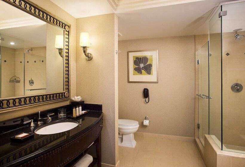 Люкс 2 Спальни, Waldorf Astoria Orlando   An Official Walt Disney World®