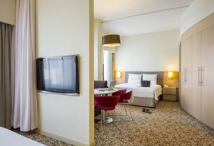 سوییت, Novotel Suites Mall Avenue Dubai