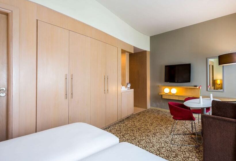 سوییت, Novotel Suites Mall Avenue Dubai