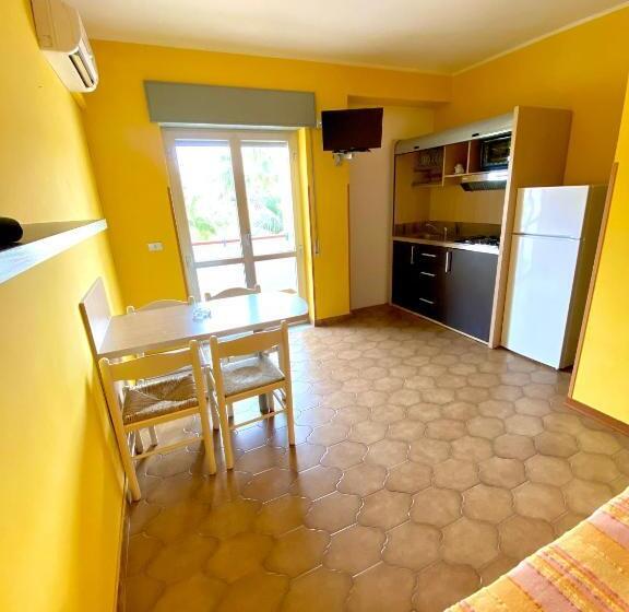 شقة غرفة واحدة مطلة على البحر, Residence Hotel Felix