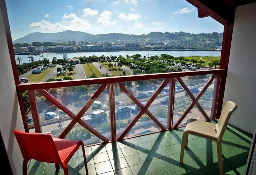 استودیوی استاندارد, Residence Mer & Golf Sokoburu