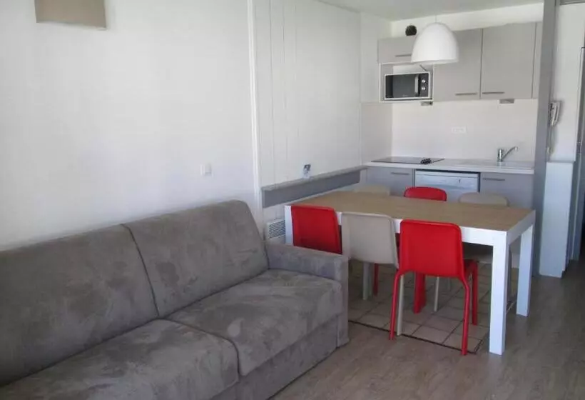 آپارتمان داخلی 2 خوابه, Residence Mer & Golf Sokoburu