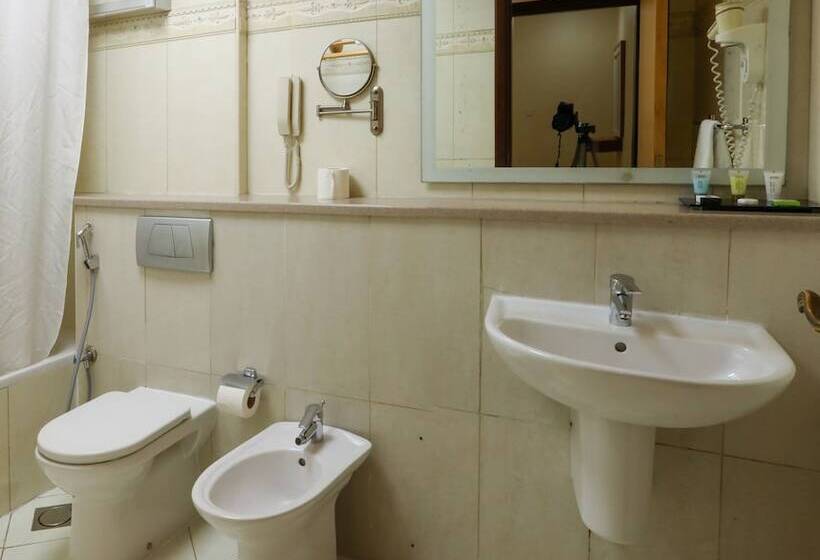 皇家两卧套房, Wescott Plaza Hotel Apartments Llc Formerly West Zone Plaza Hotel Apts