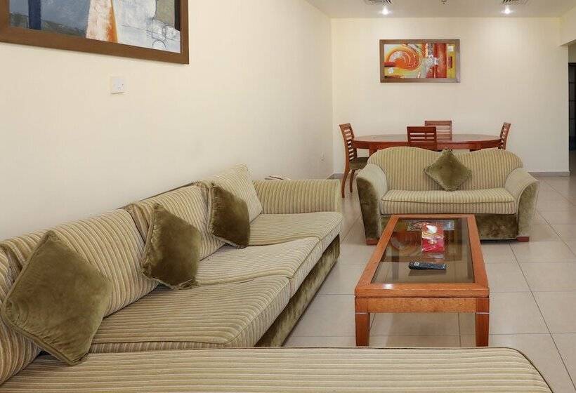 Люкс Real 2 Спальни, Wescott Plaza Hotel Apartments Llc Formerly West Zone Plaza Hotel Apts