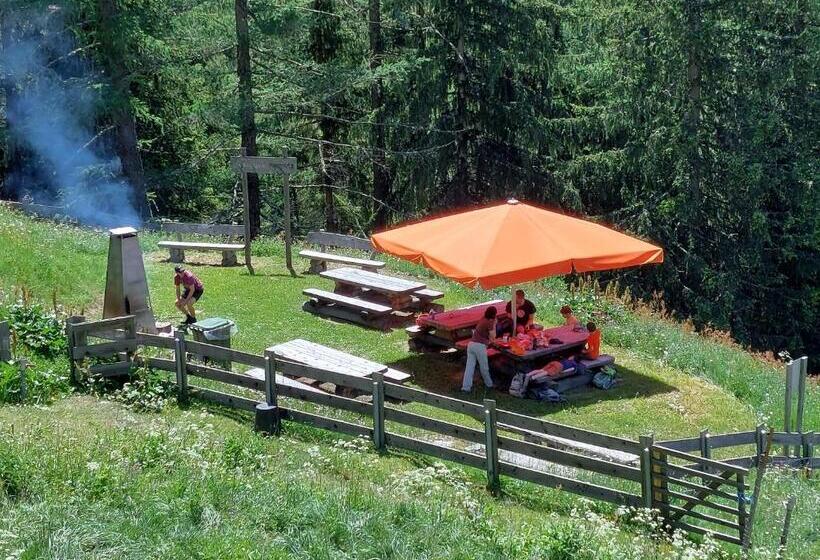 Семейный Номер, B&b Alpenrösli