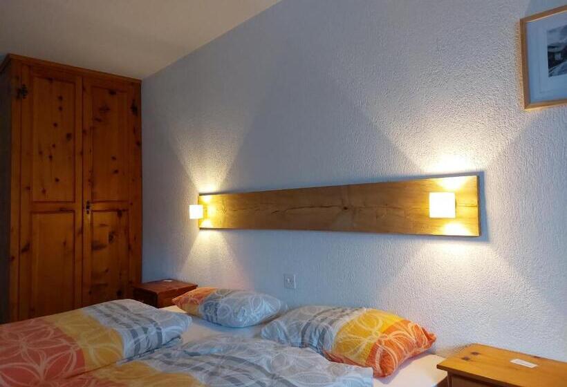 Номер Deluxe с Балконом, B&b Alpenrösli