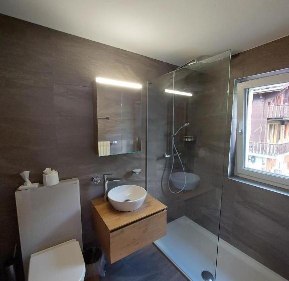 Номер Deluxe с Балконом, B&b Alpenrösli