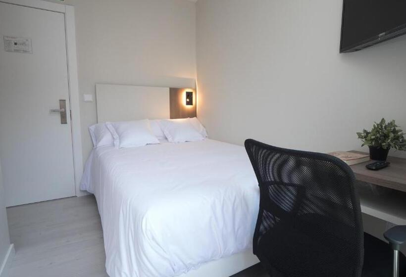 발코니 스탠다드 싱글 룸, Ciudadela Pamplona