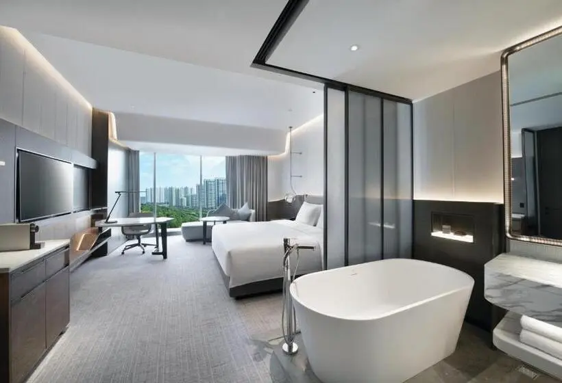 プレミアムルーム, Crowne Plaza Wuhan Optics Valley, An Ihg
