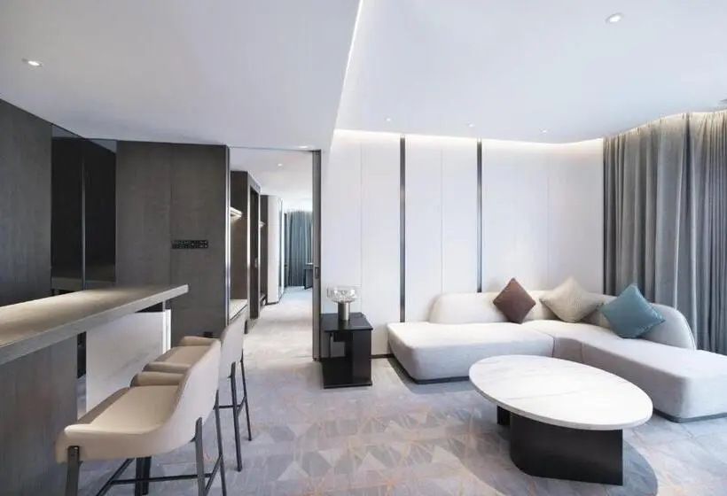 スイート, Crowne Plaza Wuhan Optics Valley, An Ihg