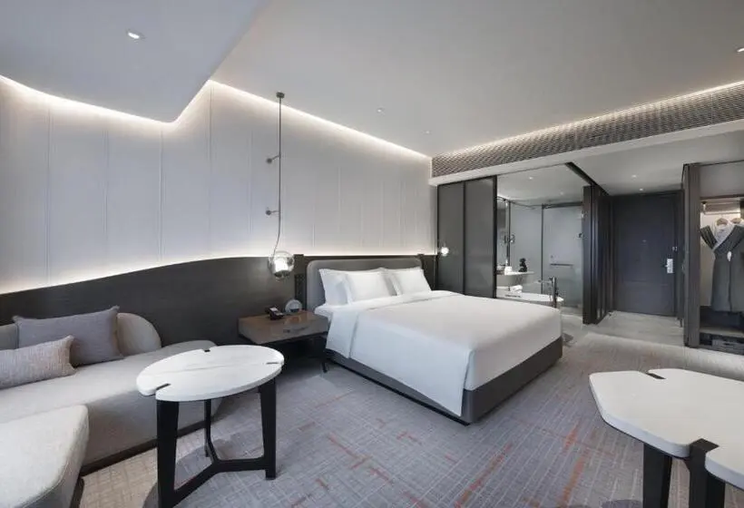 プレミアムルーム, Crowne Plaza Wuhan Optics Valley, An Ihg