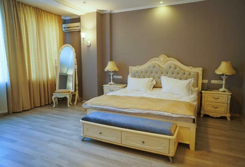 スイート, Perlyna Resort