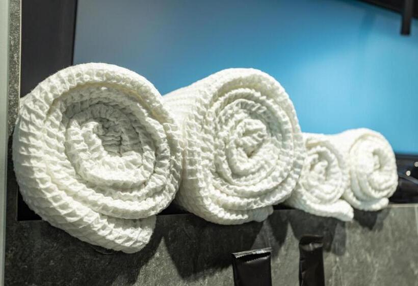 スタンダードバンガロー, Perlyna Resort