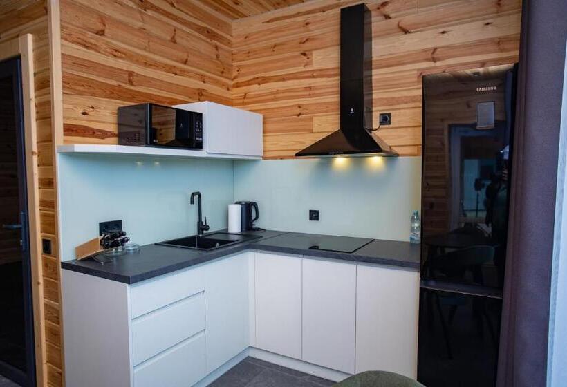 בקתה דלוקס, Perlyna Resort