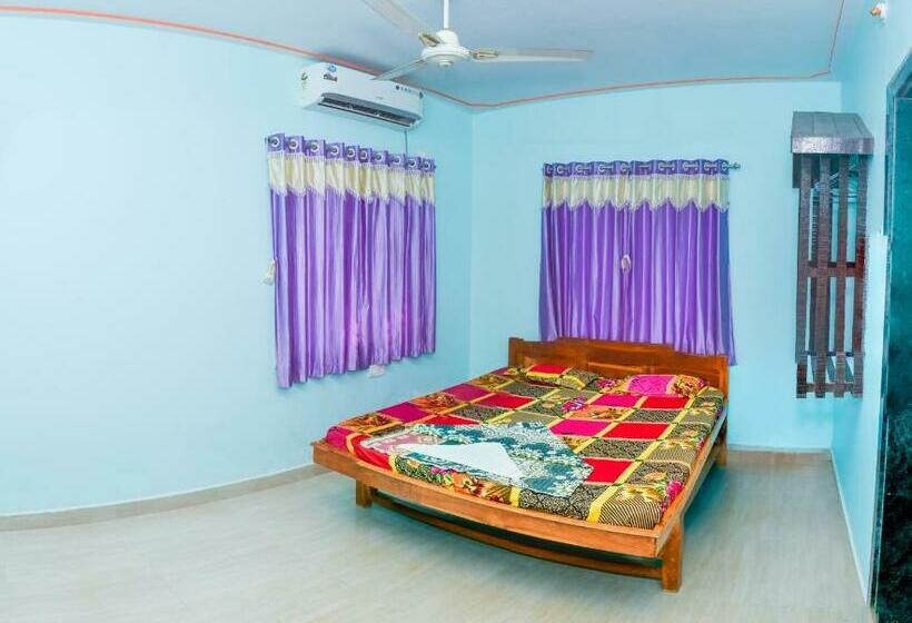 Quarto Estandar com Sacada, Khavanekar Resort