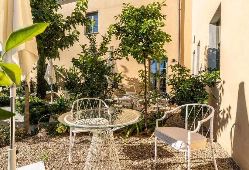 סוויטה נוף לבריכה, Villa Petriolo