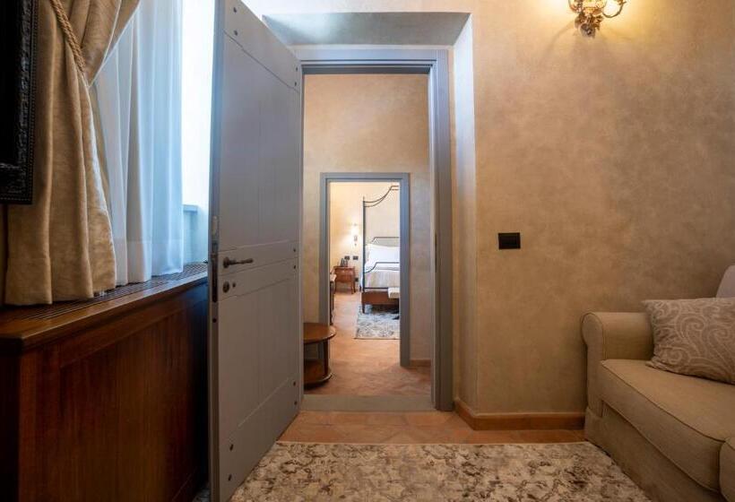 סוויטה אקזקיוטיב, Villa Petriolo