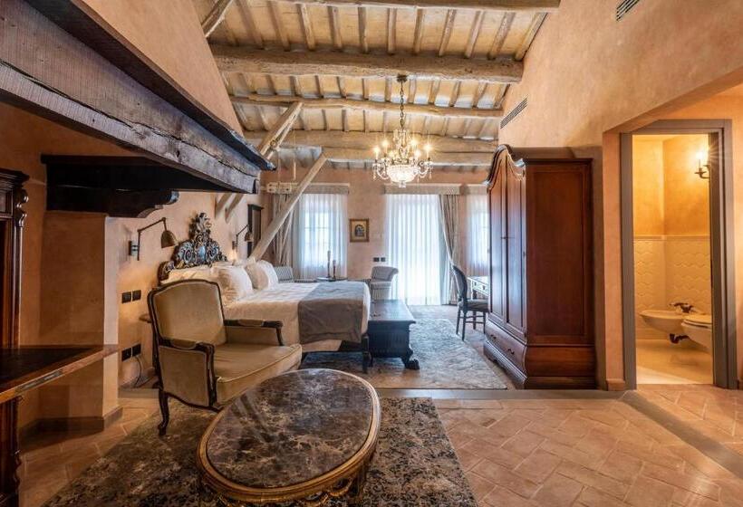 סוויטה עם טרסה, Villa Petriolo