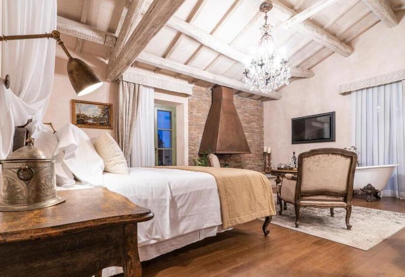 סוויטה דלוקס, Villa Petriolo