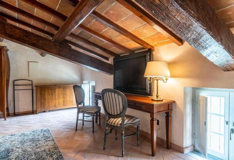 סוויטה, Villa Petriolo