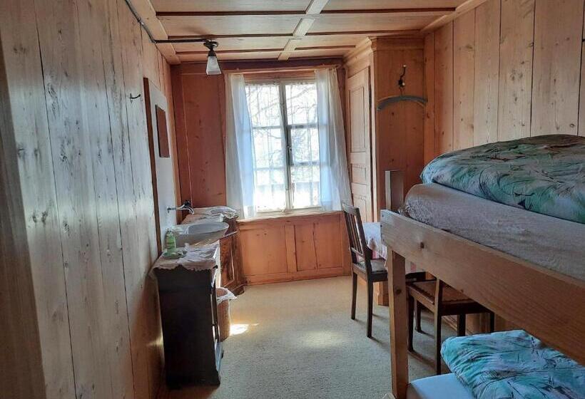 غرفة إقتصادية, Berggasthaus Obbort