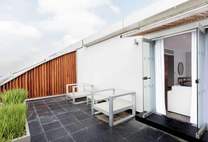 Люкс Премиум, Doubletree By Hilton Hotel Mexico City Santa Fe