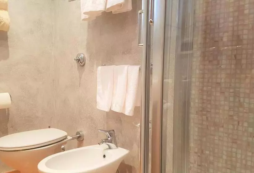 スタンダード4人部屋, Eurohotel Mountain Wellness