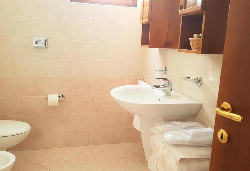 スーペリアトリプルルーム, Eurohotel Mountain Wellness