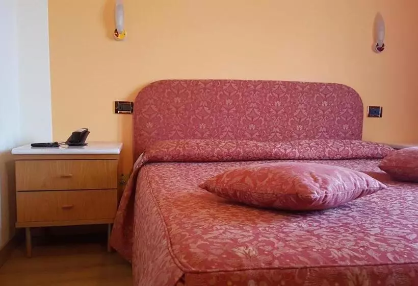 スタンダードトリプルルーム, Eurohotel Mountain Wellness