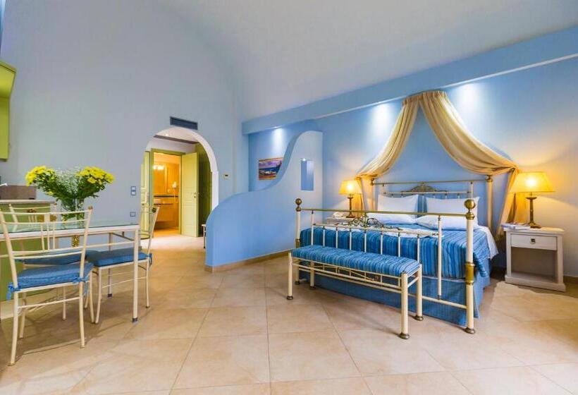 סוויטת ג'וניור, Anassa