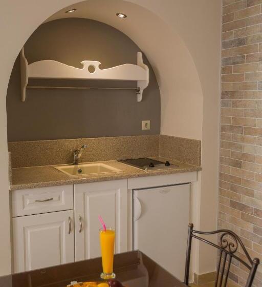 חדר סטודיו סטנדרד, Anassa