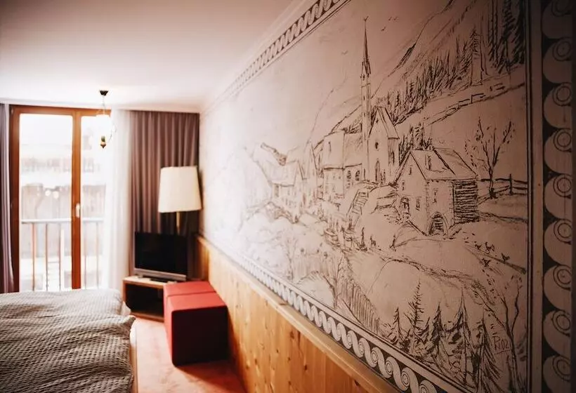Standard-huone, Arte