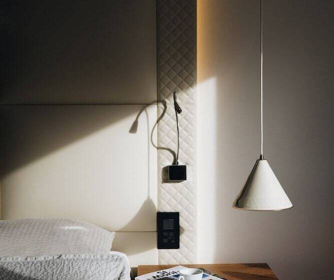 غرفة سوبيريور, Arte