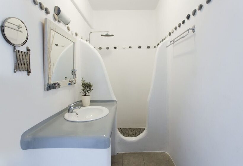 带泳池观景的豪华房, Bellissimo Resort