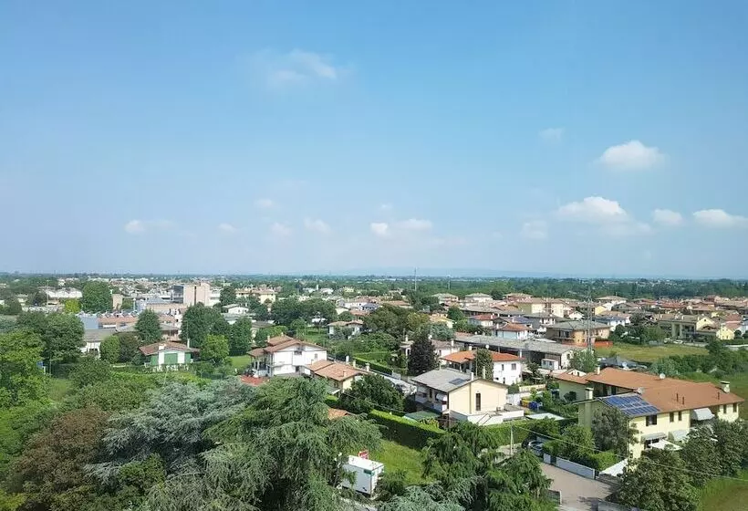 سوییت جونیور, Best Western Premier Bhr Treviso