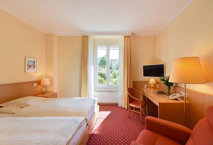 غرفة قياسية, Elite