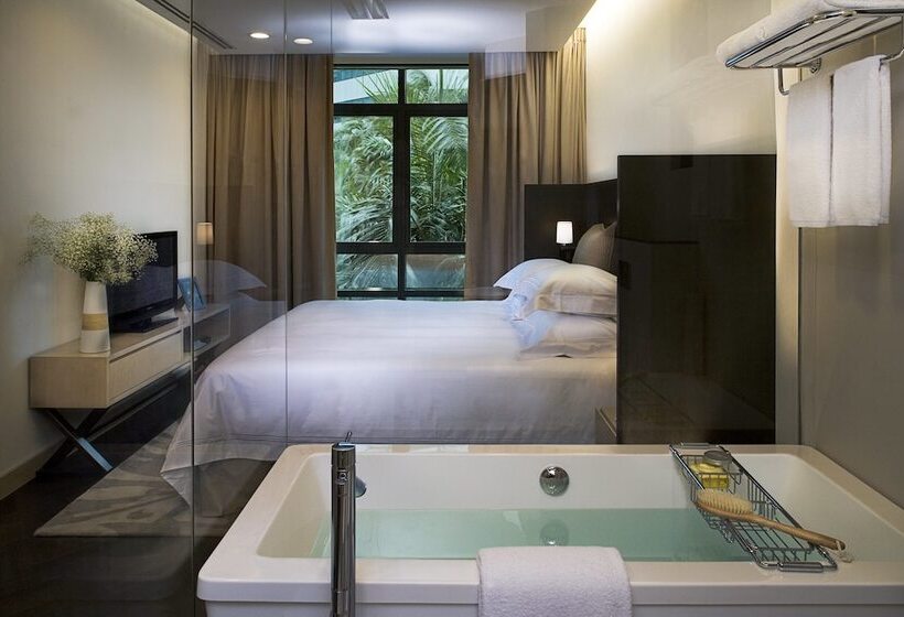 2 Bedroom Premium Apartment, Fraser Suites Singapore