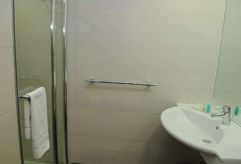 标准间, Holiday Inn Salisbury   Stonehenge, An Ihg