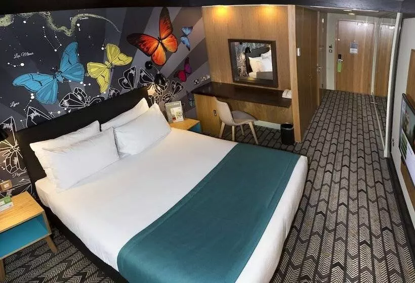 プレミアムルーム, Holiday Inn Salisbury   Stonehenge, An Ihg