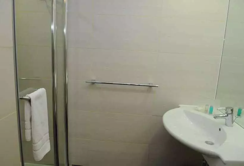 プレミアムルーム, Holiday Inn Salisbury   Stonehenge, An Ihg